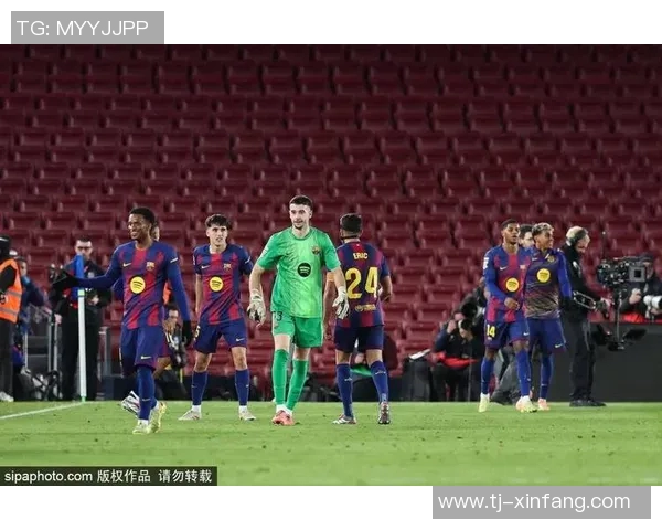 足球明星巅峰对决瞬间尽显风采与激情的精彩瞬间回顾